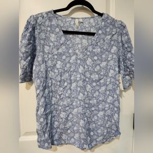 NWT Nordstrom Blue Greta Floral Blouse size Medium